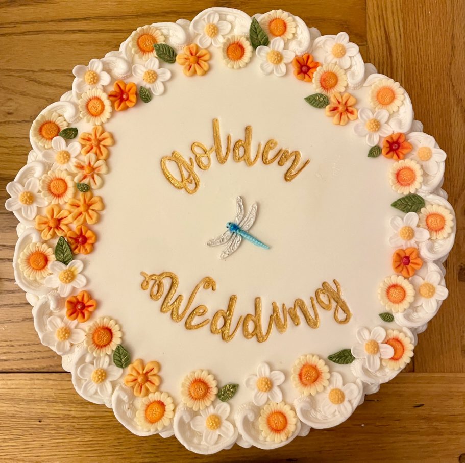 Golden wedding cake Golden wedding cake